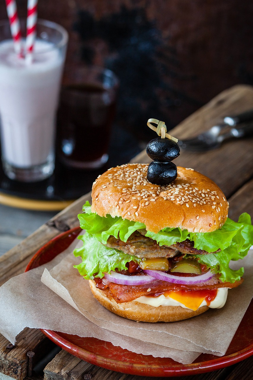 hamburger, burger, café-2044036.jpg